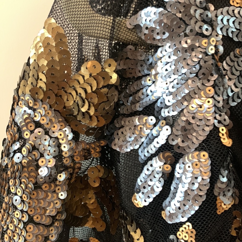 Metallic Sequin top - Picture 4 of 4